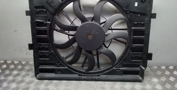 Electric radiator cooling fan