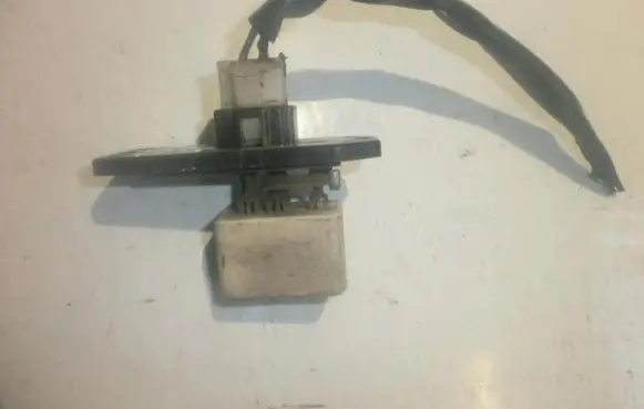 Mitsubishi Colt Heater blower motor/fan resistor