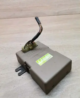 Opel Monterey Central body control module 8943645900 4079003920