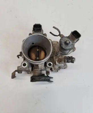 Mitsubishi Lancer Throttle valve 726015W50