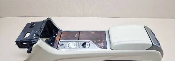 Jaguar XF X250 Center console 