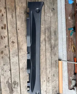 Nissan Qashqai Trunk/boot sill cover protection 84992JD000