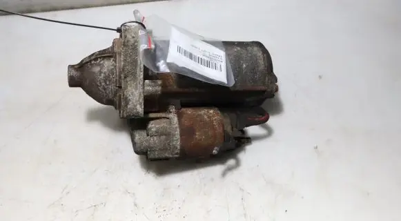 Renault Trafic II (X83) Starter motor