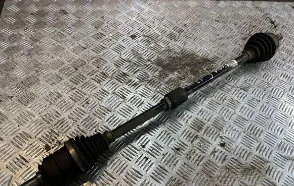 Opel Corsa E Front driveshaft 13486867