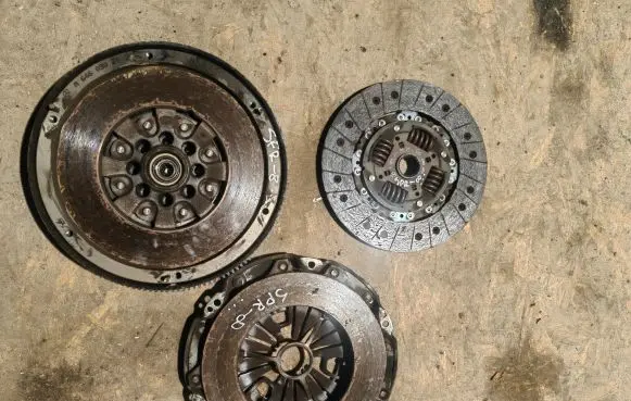 Mercedes-Benz Sprinter W906 Clutch set kit