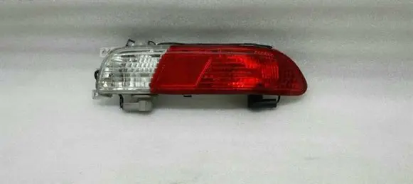 BMW 6 E63 E64 Rear tail light reflector 7165818