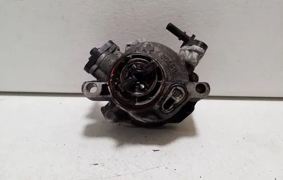 Peugeot Expert Vacuum pump 9804021880