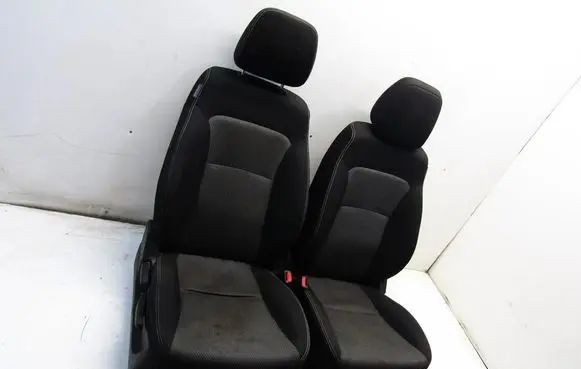Suzuki SX4 S-Cross Front passenger seat KRIS235789