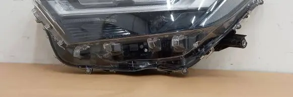Toyota RAV 4 (XA50) Headlight/headlamp W4043 2306090324