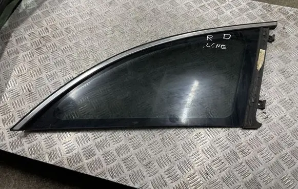 Mercedes-Benz R W251 Rear side window