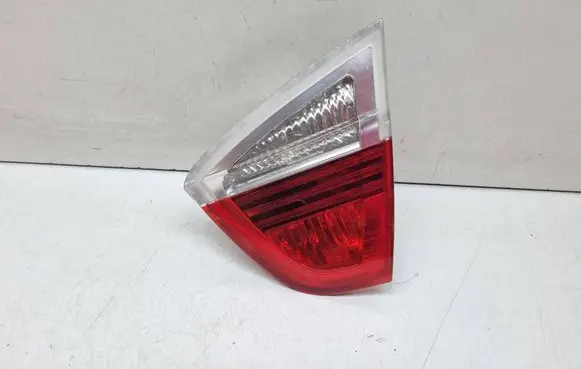 BMW 3 E90 E91 Tailgate rear/tail lights 6937460