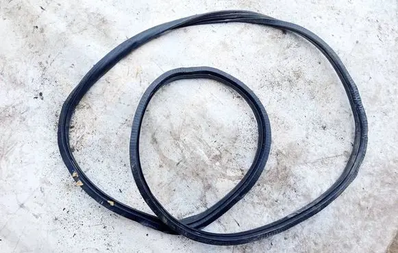 Audi A6 S6 C5 4B Rubber seal rear door