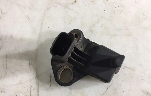 Peugeot 407 Crankshaft position sensor 9637466980