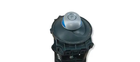 Nissan Leaf I (ZE0) Gear shifter/selector 75G021