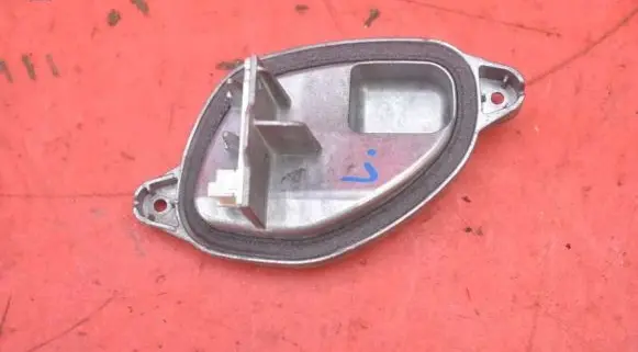 BMW M4 F82 F83 Voltage converter/converter module B105161C