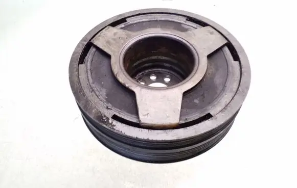 Audi A6 S6 C5 4B Crankshaft pulley 059105251M