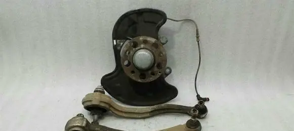 Mercedes-Benz SLK R172 Front wheel hub spindle knuckle A2043320101
