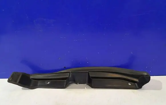 Volvo S90, V90 Fender trim (molding) 31688206