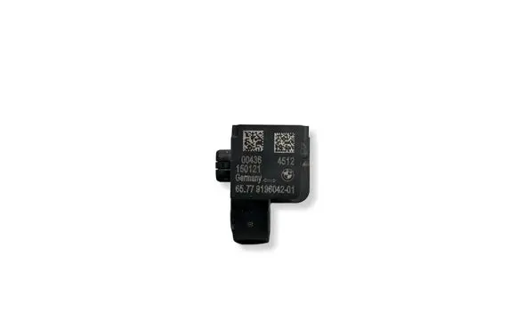 BMW 4 F36 Gran coupe Airbag deployment crash/impact sensor 9196042 150121
