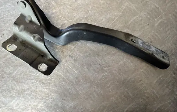 Nissan Qashqai Engine bonnet/hood hinges JDRES03