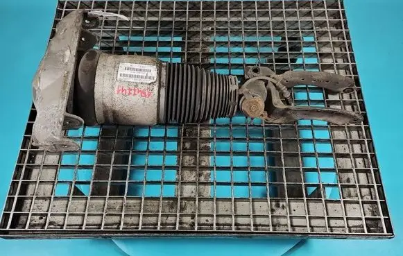 Audi Q7 4L Front shock absorber/damper 7L8616039D IMPRK1547741