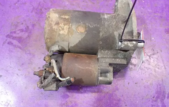 Citroen Saxo Starter motor 