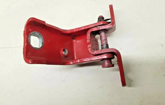 Ford Mondeo Mk III Rear door lower hinge 93BBF26806AL