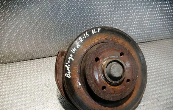 Peugeot Partner Rear wheel hub
