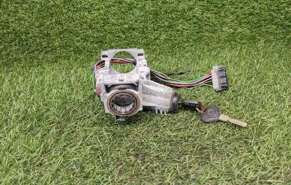 BMW 5 E34 Ignition lock 11615510 11602780