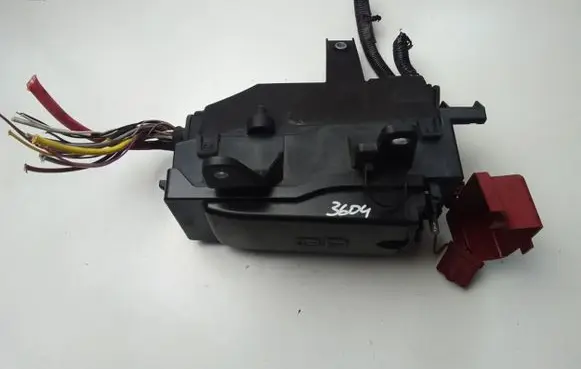 Jaguar XE Fuse module GX7314A076AA