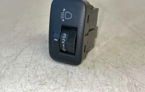Honda CR-V Headlight level height control switch M20010