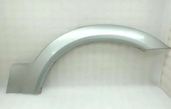 Mitsubishi Pajero Rear arch trim MR608823 MR478745