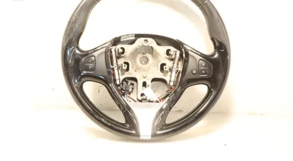 Renault Clio IV Steering wheel