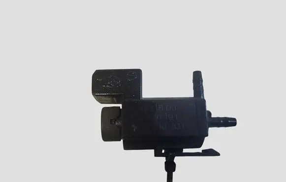 BMW 1 E81 E87 Turbo solenoid valve 70231800 09T191 7810831