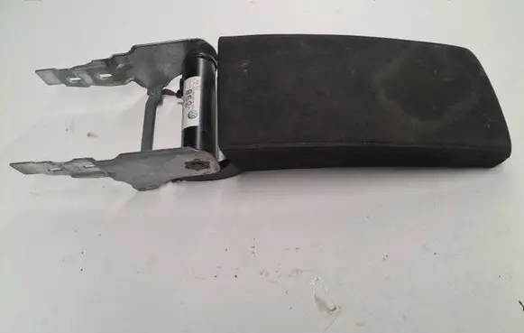 Volkswagen PASSAT B6 Armrest 3C0864207B 110569 392005