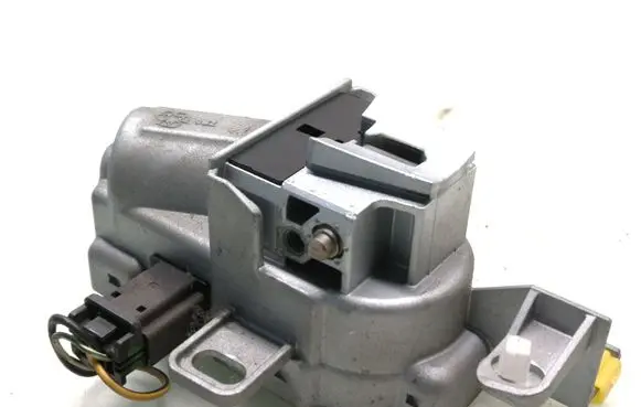 Volvo V50 Steering wheel lock P30741161