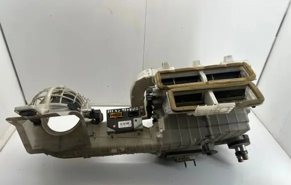 Interior heater climate box assembly