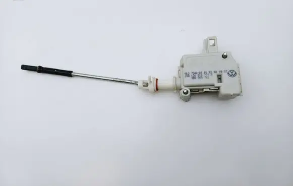 Volkswagen Golf IV Central locking motor 3B0959782