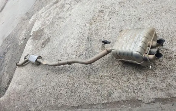 BMW 7 E65 E66 Muffler/silencer 7789700 7789823