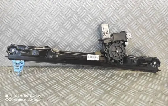 Opel Combo D Front door window regulator with motor 52063786 45240 37358000