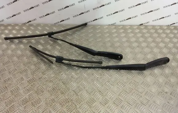 BMW X3 F25 Front wiper blade arm 7213271 7213272