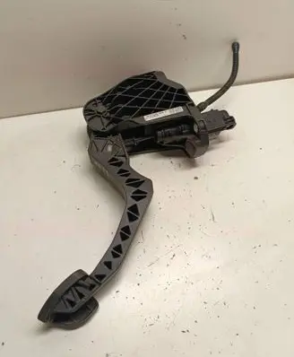Volkswagen PASSAT B7 Clutch pedal 3C1721059BF