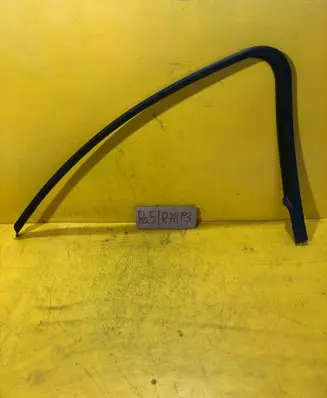 Ford Focus Other front door trim element 4M51A201A18