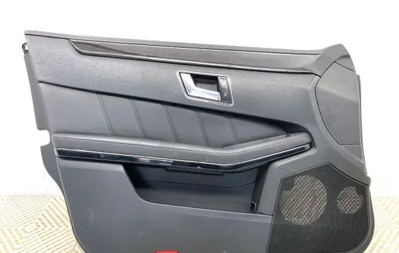 Mercedes-Benz E W212 Front door card panel trim