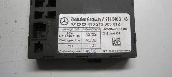 Mercedes-Benz E W211 Gateway control module A2115403145