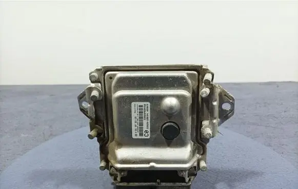 Suzuki Alto Engine control unit/module ECU 33920-68K04
