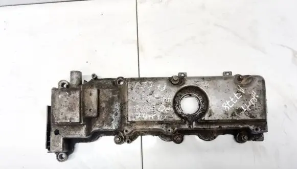 Opel Zafira A Rocker cam cover 90528787