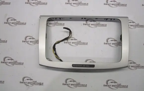 Volkswagen PASSAT CC Radio/GPS head unit trim 3C0858069AB