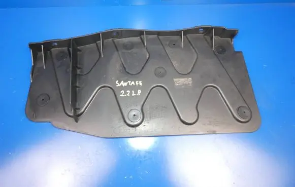 Hyundai Grand Santa Fe NC Engine splash shield/under tray 291302W000