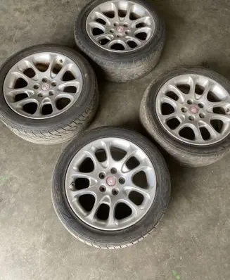 Jaguar XK8 - XKR R18 alloy rim